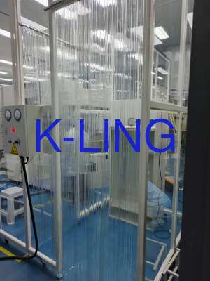 Sala limpia de paredes blandas farmacéuticas con tratamiento de esquinas de perfiles de aluminio y montaje rápido para la producción estéril